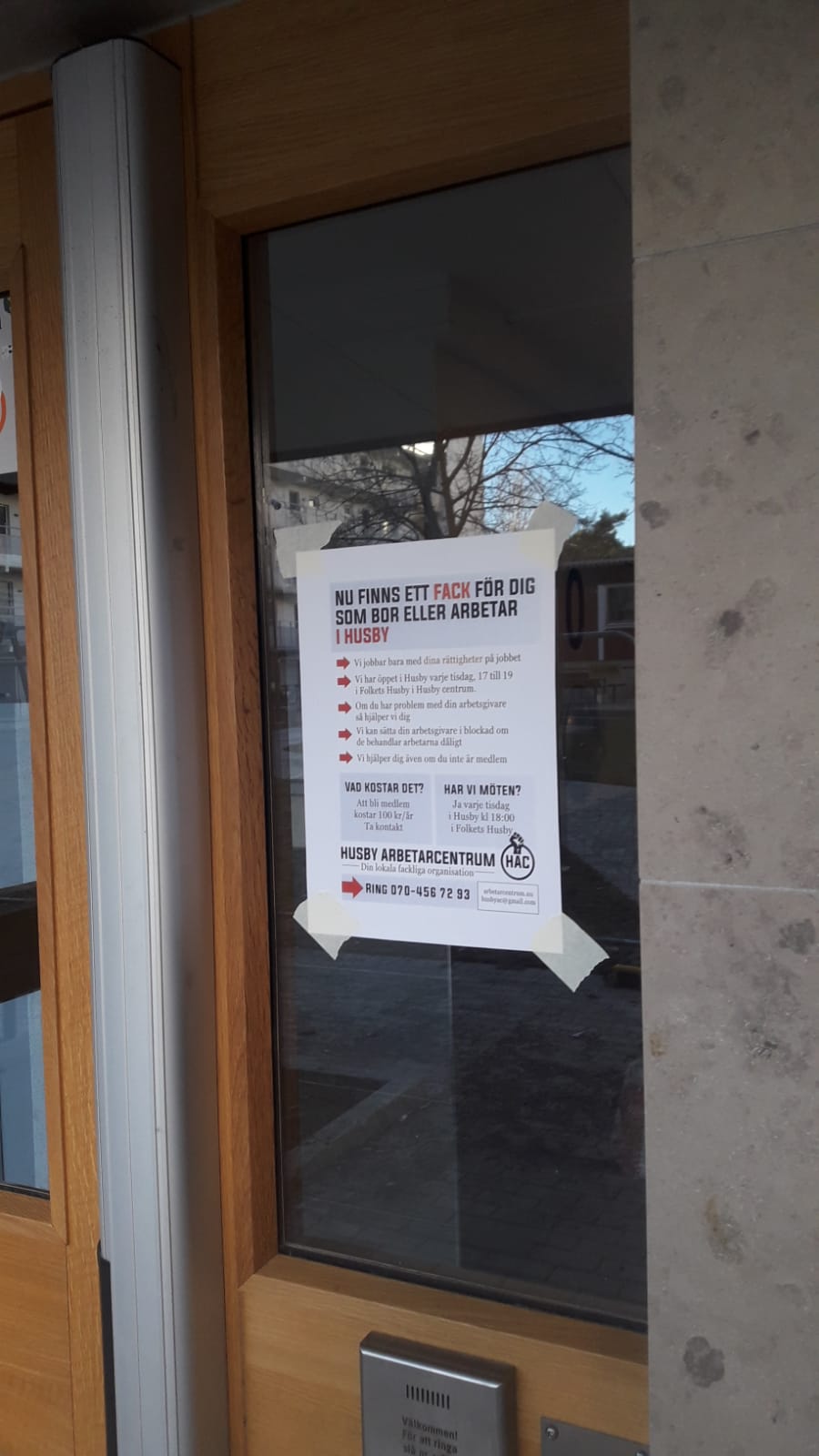 Affischering pågår